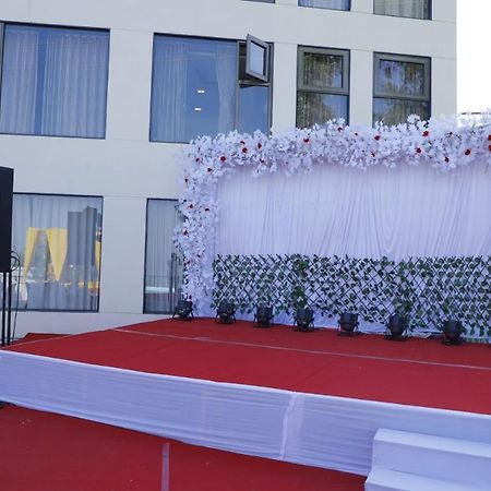 โรงแรมรอยัล ออร์บิต พันช์กานี ภายนอก รูปภาพ