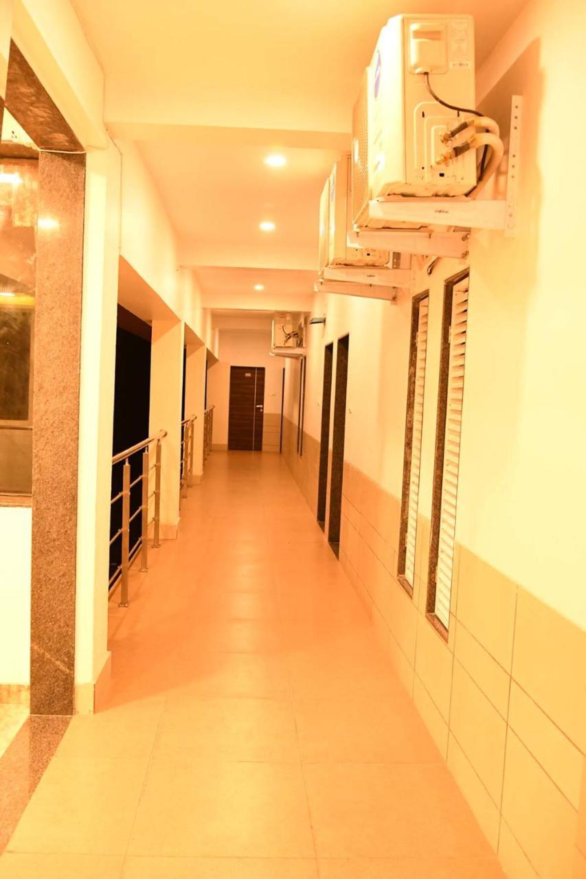 โรงแรมรอยัล ออร์บิต พันช์กานี ภายนอก รูปภาพ