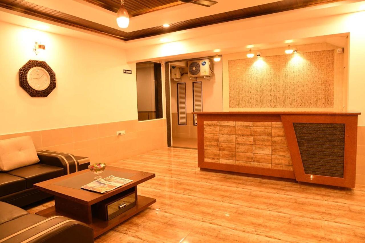 โรงแรมรอยัล ออร์บิต พันช์กานี ภายนอก รูปภาพ